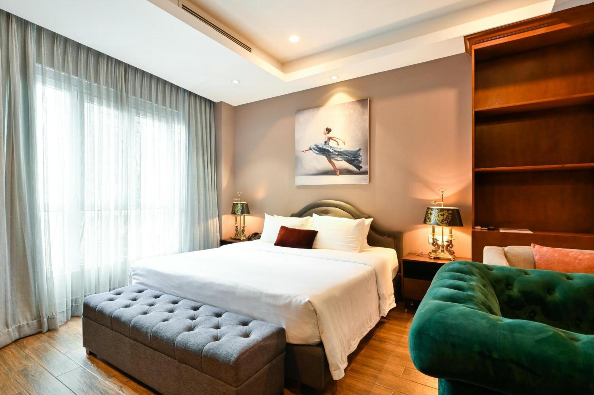 California Saigon Hotel & Rooftop Pool Ho Şi Min Dış mekan fotoğraf